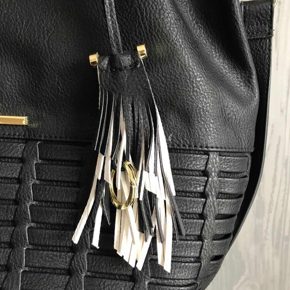 Steve Madden Leather woven purse - Picture 3 of 5